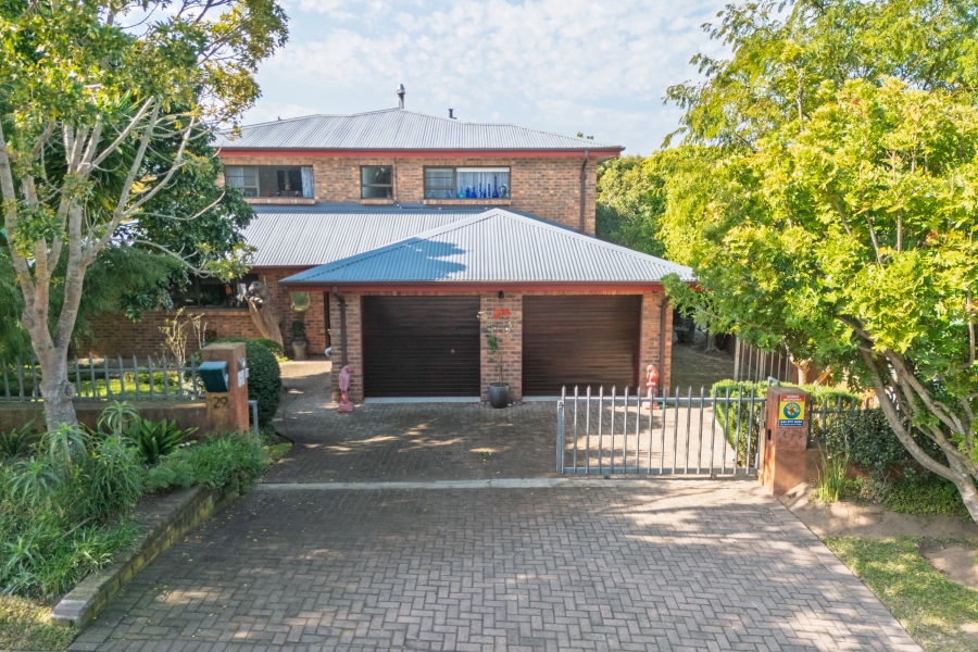 4 Bedroom Property for Sale in Groenvallei Western Cape